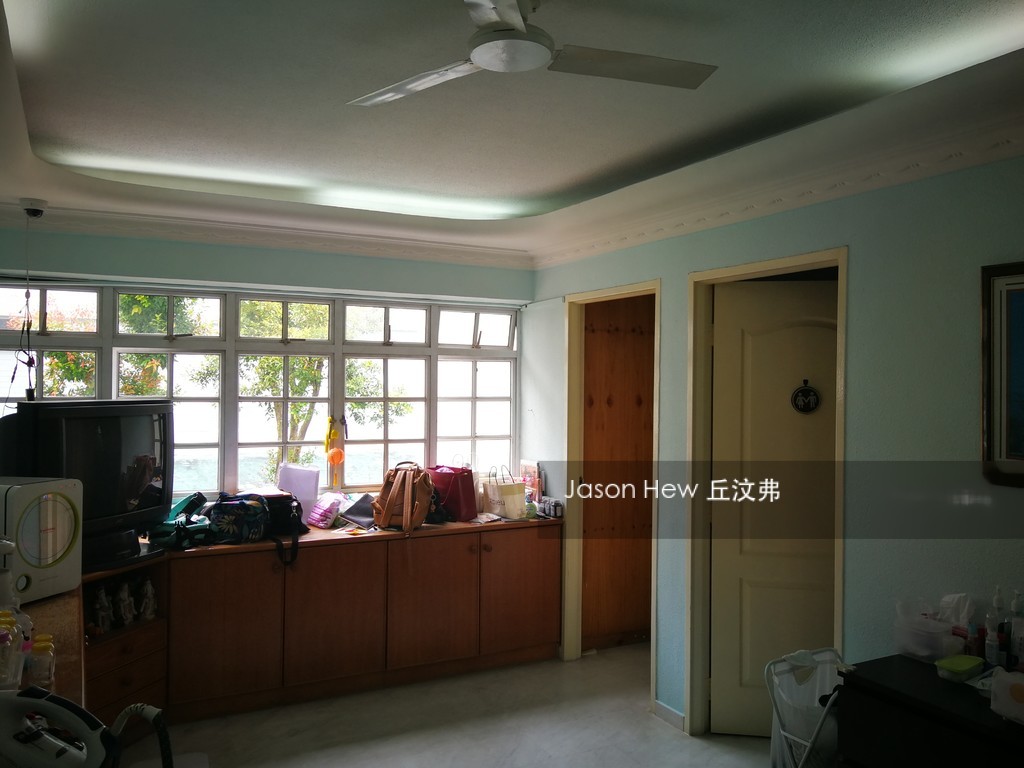 Blk 828 Yishun Street 81 (Yishun), HDB Executive #190589892